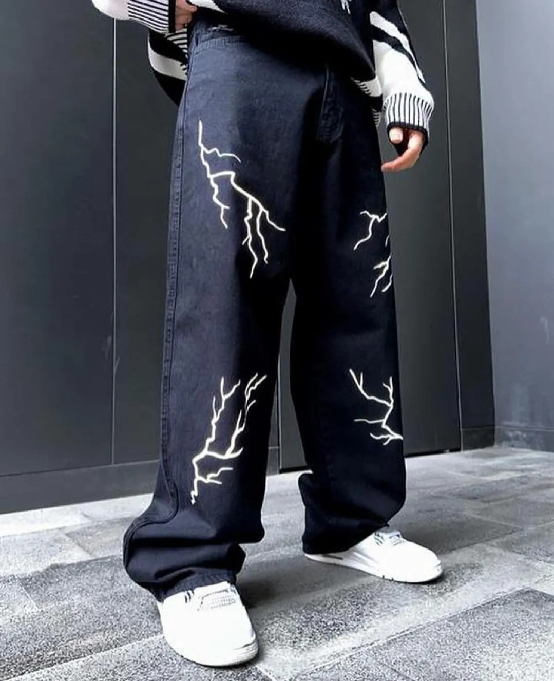 Black Straight Fit Baggy Sparkling Light Printed Jeans